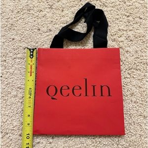 Qeelin paper shopping / gift bag